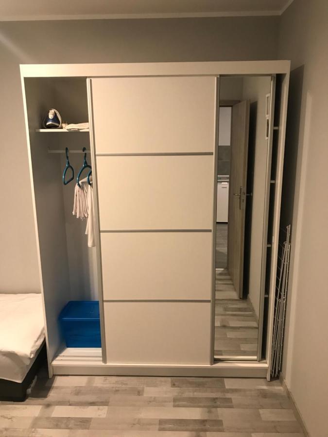 Apartament C18 Jelenia Góra Kültér fotó